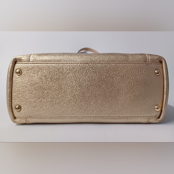 Michael Kors Gold Leather Jet Set Top Zip Tote EUC $343 Retail - Picture 10 of 15